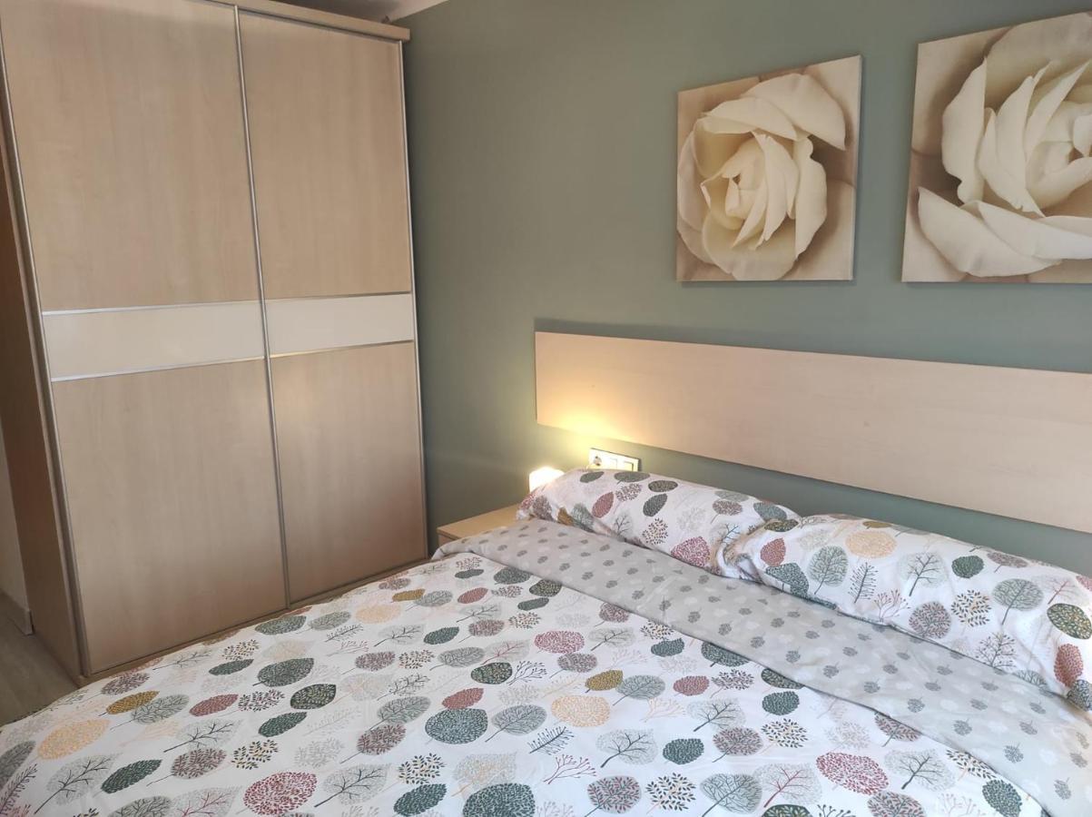 Apartamento En Viladecans Cerca Del Aeropuerto Exterior foto